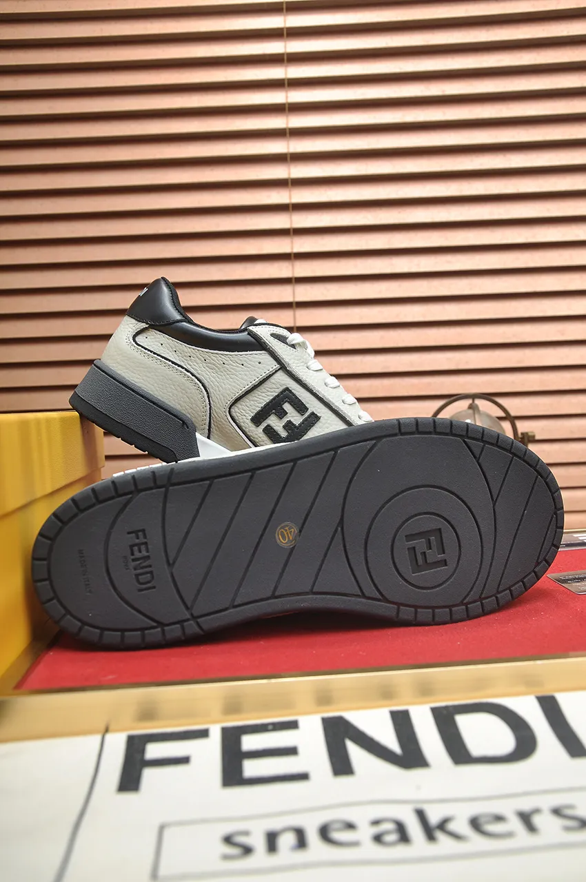 Men's shoes 💰600💶 [Fendi] The latest couple model 🔥 Many 💑 stars have the same style. FD match is a one-to-one replica of the original version. The first fendi match created by designer Kim Jones and Trainer basketball sneakers by Donkey. Material: Original silk leather. Lining: breathable mesh. Packaging: Original 1:1 matching high-end packaging. Size: Female 35-40 Male 38-44 (45 46. Custom-made (no return or exchange)